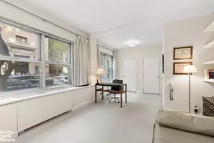35 E 85th St, New York City, NY 10028 - Photo 4