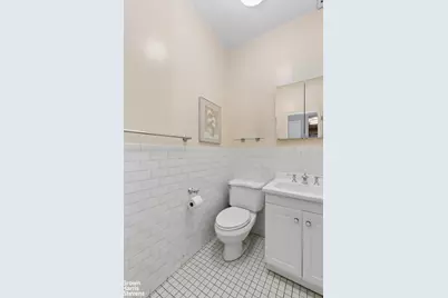 35 E 85th Street #OF3S, New York City, NY 10028 - Photo 2