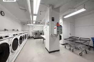 24-51 38th St, New York City, NY 11103 - Photo 18
