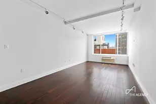 13-11 Jackson Ave, New York City, NY 11101 - Photo 2