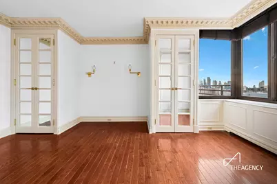 524 E 72nd Street #22D, New York City, NY 10021 - Photo 2