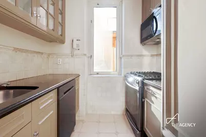 524 E 72nd Street #22D, New York City, NY 10021 - Photo 8