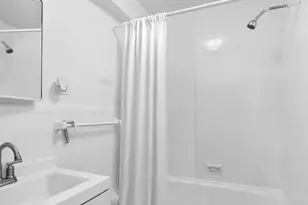 200 E 16th St, New York City, NY 10003 - Photo 8