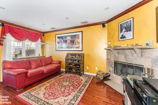 19-10 150th St, New York City, NY 11357 - Photo 4