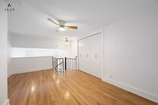 211 Thompson St, New York City, NY 10012 - Photo 10