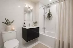 1670 E 19th St, New York City, NY 11229 - Photo 4