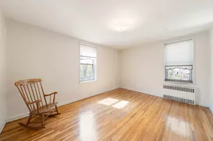 221 McDonald Ave, New York City, NY 11218 - Photo 12