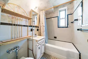 221 McDonald Ave, New York City, NY 11218 - Photo 14