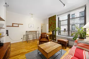 112 W 72nd St, New York City, NY 10023 - Photo 2