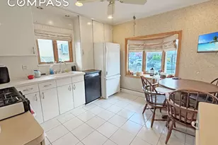 4209 Nautilus Ave, New York City, NY 11224 - Photo 6