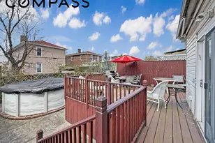 4209 Nautilus Ave, New York City, NY 11224 - Photo 10