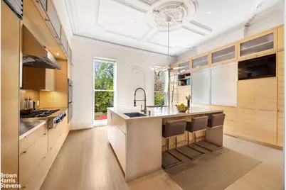 105 St Marks Avenue, New York City, NY 11217 - Photo 2