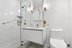 301 E 48th St, New York City, NY 10017 - Photo 14