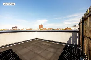216 Pulaski St, New York City, NY 11206 - Photo 8