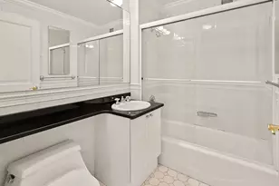 400 E 90th St, New York City, NY 10128 - Photo 8