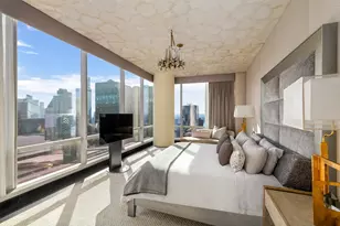 157 W 57th St, New York City, NY 10019 - Photo 8