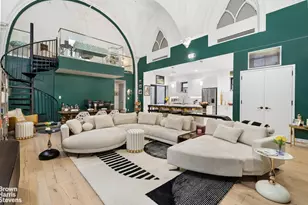 463 W 142nd St, New York City, NY 10031 - Photo 2