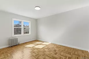 69-25 165th St, New York City, NY 11365 - Photo 12