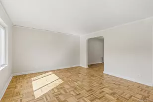 69-25 165th St, New York City, NY 11365 - Photo 10