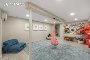 575A Leonard St, New York City, NY 11222 - Photo 6