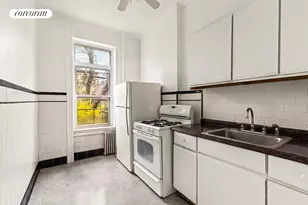 323 15th St, New York City, NY 11215 - Photo 10
