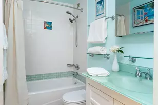 708 Greenwich St, New York City, NY 10014 - Photo 20