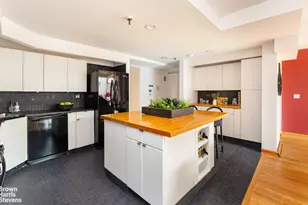 708 Greenwich St, New York City, NY 10014 - Photo 8