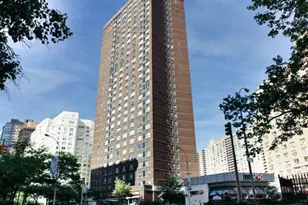 2025 Broadway, New York City, NY 10023 - Photo 8
