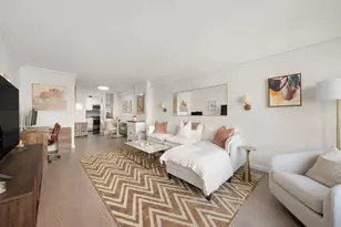 400 E 77th St, New York City, NY 10075 - Photo 2