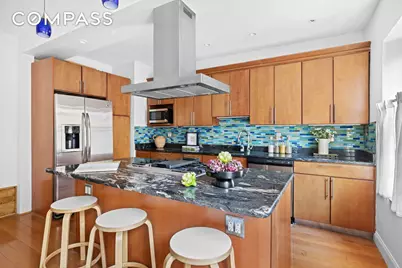 39 Hampton Place, New York City, NY 11213 - Photo 6