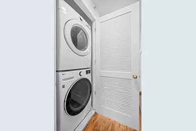 103-06 Rockaway Beach Boulevard #3C, New York City, NY 11694 - Photo 12