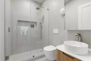 227 Warren St, New York City, NY 11201 - Photo 14
