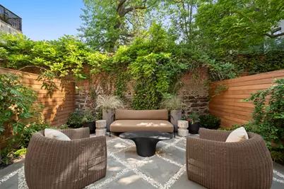 227 Warren Street, New York City, NY 11201 - Photo 10