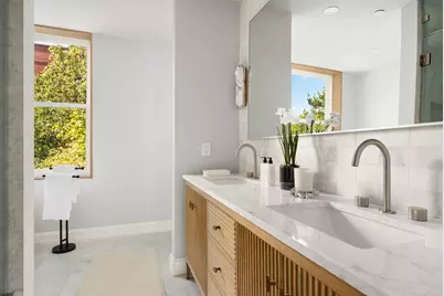 227 Warren Street, New York City, NY 11201 - Photo 16