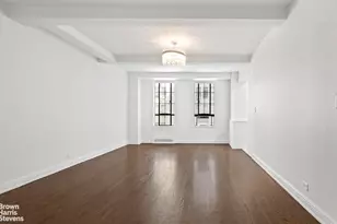 333 W 56th St, New York City, NY 10019 - Photo 2