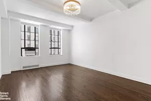 333 W 56th St, New York City, NY 10019 - Photo 14