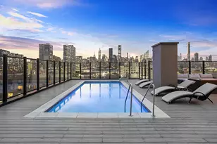 11-12 44th Dr, New York City, NY 11101 - Photo 8