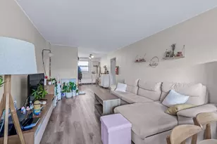 98-20 62nd Dr, New York City, NY 11374 - Photo 2