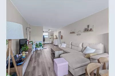 98-20 62nd Drive #15G, New York City, NY 11374 - Photo 2