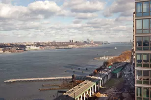 60 Riverside Blvd, New York City, NY 10069 - Photo 4