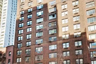 325 E 57th St, New York City, NY 10022 - Photo 10