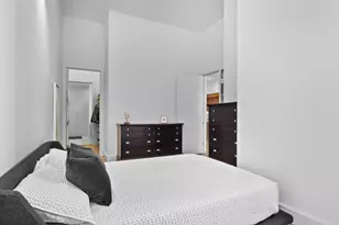360 Furman St, New York City, NY 11201 - Photo 10
