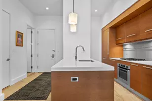 360 Furman St, New York City, NY 11201 - Photo 4