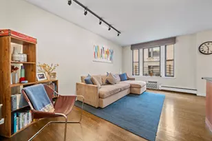 315 W 99th St, New York City, NY 10025 - Photo 2
