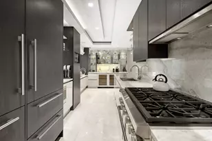 303 E 57th St, New York City, NY 10022 - Photo 6