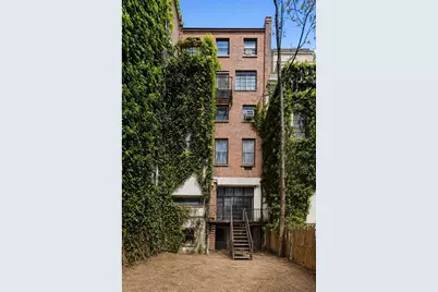 10 W 9th Street, New York City, NY 10011 - Photo 10