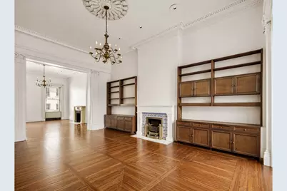 10 W 9th Street, New York City, NY 10011 - Photo 8