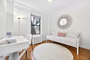 41 W 82 St, New York City, NY 10024 - Photo 4
