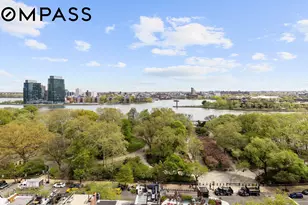 535 East 86th St, New York City, NY 10028 - Photo 2