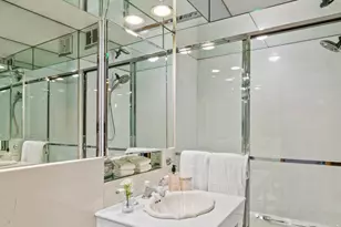 120 Central Park S, New York City, NY 10019 - Photo 16